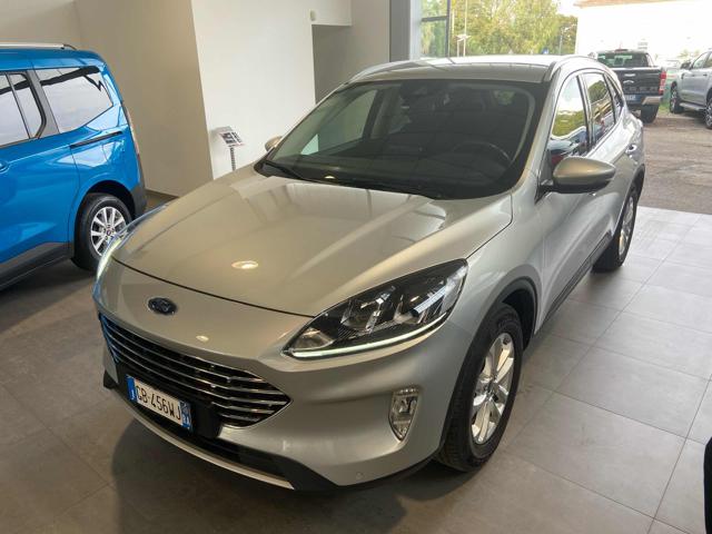 Ford Kuga 1.5 EcoBlue 120 CV 2WD Titanium, del 2020, 126.000 km, in vendita a Imola (BO)