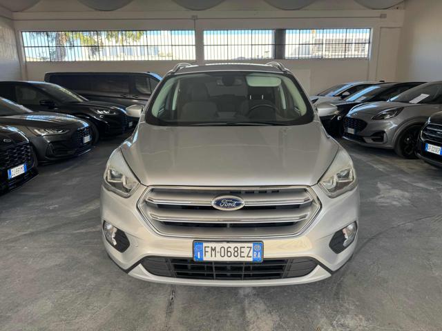 Ford Kuga 1.5 TDCI 120 CV S&S 2WD Titanium - foto 2 di 4