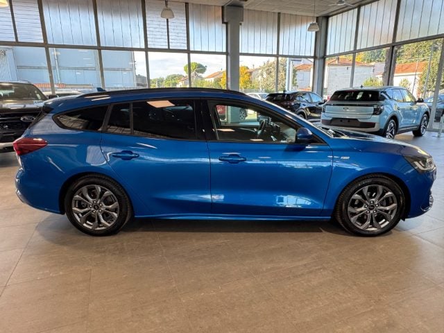 Ford Focus 1.5 EcoBlue 115 CV aut. SW ST-Line - foto 4 di 4