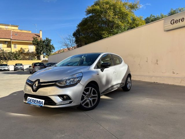 Renault Clio dCi 8V 90 CV 5 porte duel - foto 2 di 4