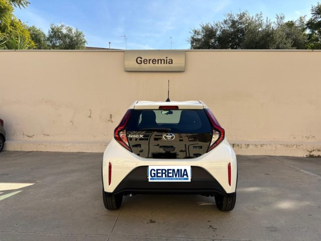 Toyota Aygo X 1.0 VVT-i 72 CV 5 porte Active, del 2025, 26 km, in vendita a Reggio Di Calabria (RC)