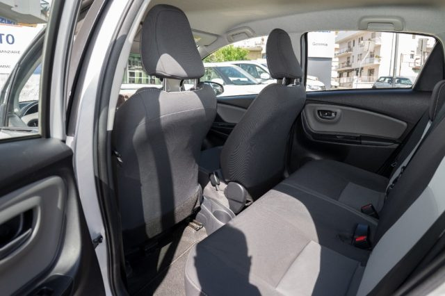 Toyota Yaris 1.5 Hybrid 5 porte Active usato a REGGIO DI CALABRIA