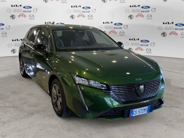 Peugeot 308 Allure PureTech 130 EAT8 S&S aut. usato a CARESANABLOT