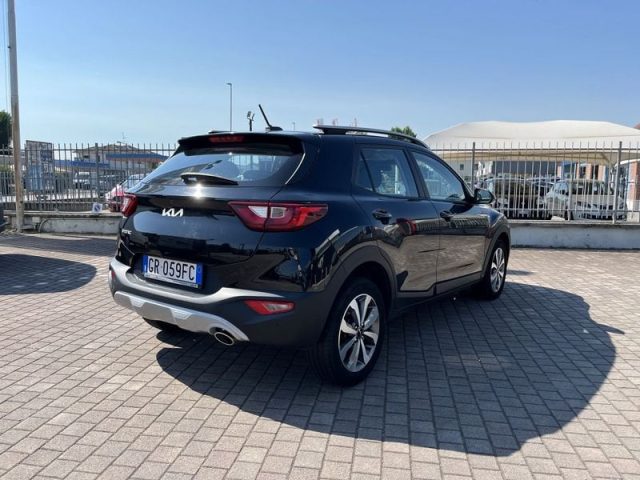 Kia Stonic 1.0 T-GDI 74KW MHEV URBAN - foto 4 di 4