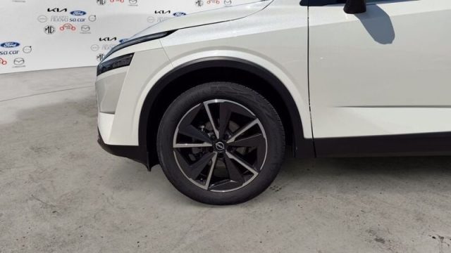 Nissan Qashqai 1.3 MHEV 140 Tekna - foto 4 di 4