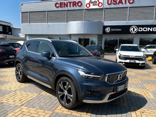 Volvo XC40 D4 AWD Geartronic Inscription usato a CARESANABLOT