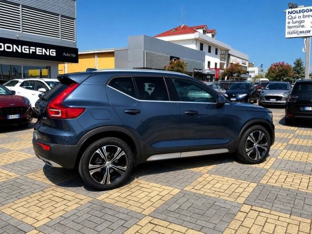 Volvo XC40 D4 AWD Geartronic Inscription - foto 4 di 4