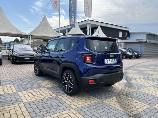 Jeep Renegade 1.3 T4 DDCT 150cv Longitude - foto 3 di 4