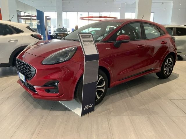 Ford Puma 1.0 Ecoboost Hybrid 125CV ST-Line, del 2023, 25.800 km, in vendita a Caresanablot (VC)