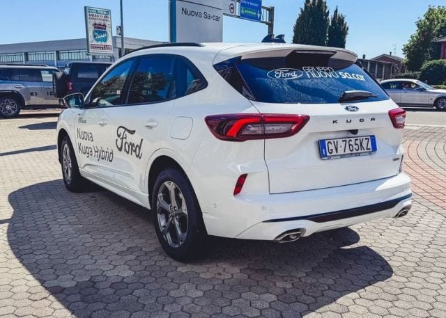 Ford Kuga 2.5 Benzina PHEV 243CV 2WD ST-Line X Aut - foto 3 di 4