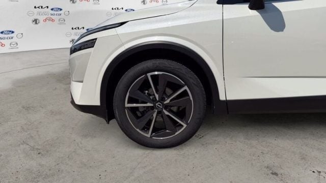 Nissan Qashqai 1.3 MHEV 140 Tekna - foto 4 di 4