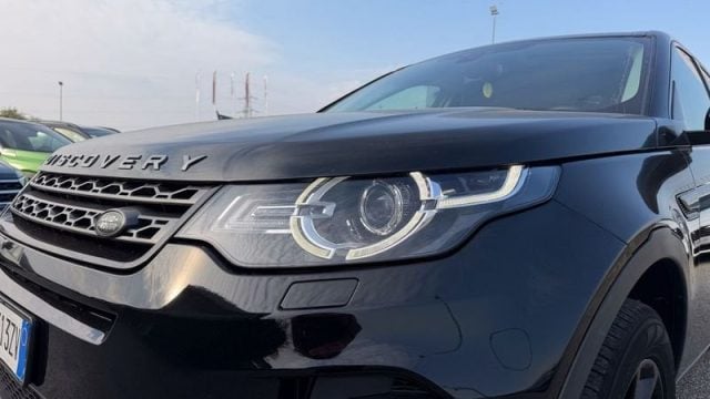 Land Rover Discovery Sport Discovery Sport 2.0d ed4 SE fwd 150cv - foto 4 di 4