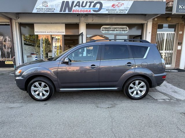 Mitsubishi Outlander 2.2 DI-D Instyle DPF 7 p.ti UNICO PROPRIETARIO - foto 2 di 4