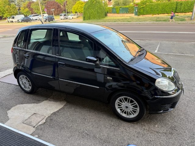 Lancia MUSA 1.4 16V EURO 5 Oro Plus BELLISSIMA NEOPATENTATO - foto 4 di 4