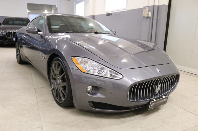Maserati GranTurismo 4.7 V8 automatica S "" SERVICE MASERATI "" usato a PARMA
