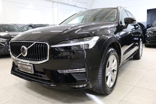 Volvo XC60 B4 (d) AWD automatico Plus - foto 3 di 4