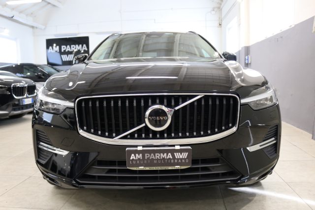 Volvo XC60 B4 (d) AWD automatico Plus - foto 2 di 4