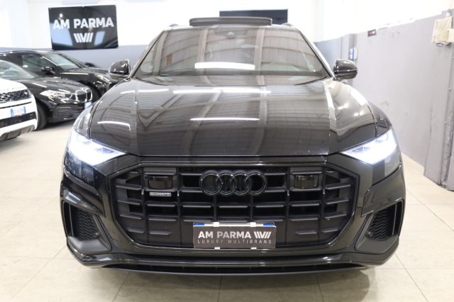 Audi Q8 50 TDI 286 CV quattro tiptronic - foto 2 di 4