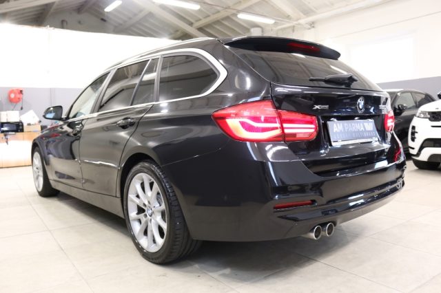 BMW 320 d Touring Business Advantage aut. X DRIVE - foto 4 di 4