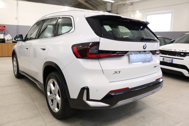 BMW X1 xDrive 20d xLine - foto 4 di 4