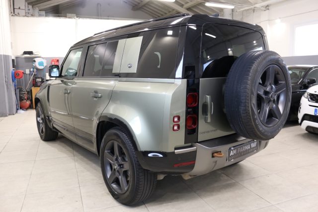 Land Rover Defender 110 3.0D I6 250 CV AWD X-Dynamic SE 7 POSTI - foto 4 di 4