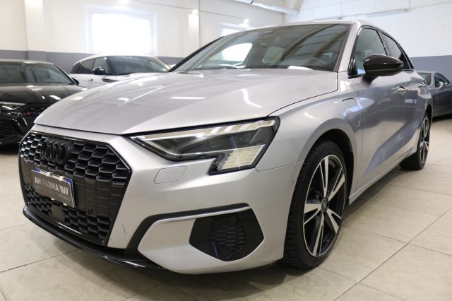 Audi A3 SPB 40 TFSI e S tronic S line edition - foto 3 di 4