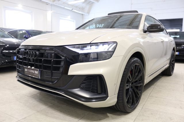 Audi Q8 55 TFSI quattro tiptronic Sport - foto 3 di 4