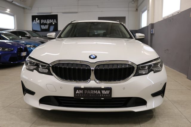 BMW 316 d 48V Touring Business Advantage - foto 2 di 4