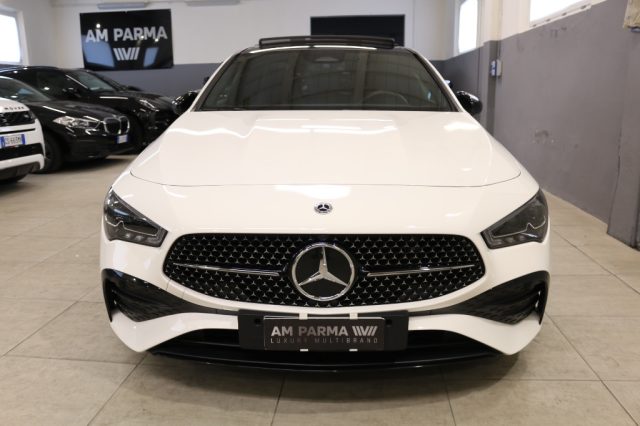 Mercedes-Benz CLA 220 d Automatic Shooting Brake AMG Line Premium Plus - foto 2 di 4