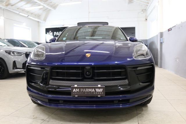 Porsche Macan 2.0 T - foto 2 di 4