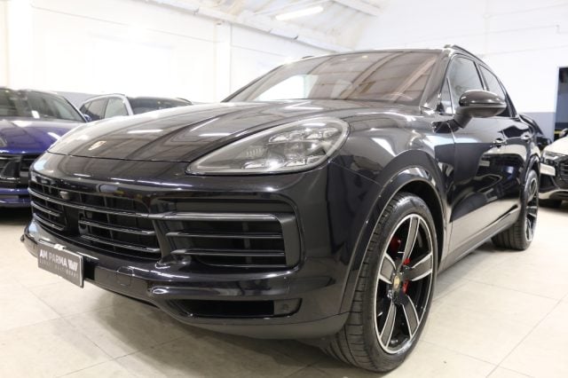 Porsche Cayenne 3.0 V6 - foto 3 di 4