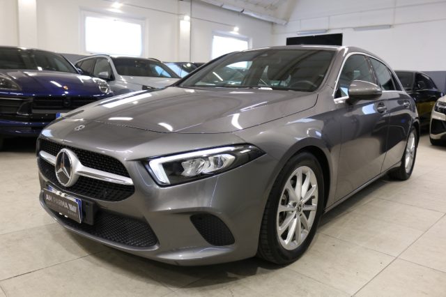 Mercedes-Benz A 180 Automatic Sport - foto 3 di 4