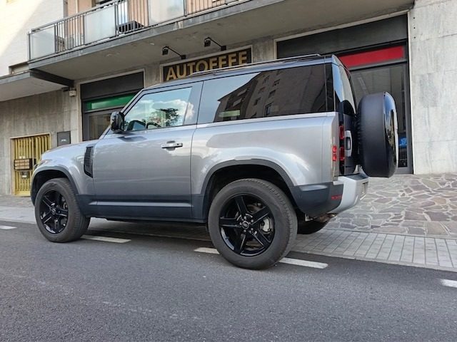 Land Rover Defender 90 3.0d I6 200 CV AWD Mhev Auto SE, UFF.,UNICOPROP - foto 4 di 4