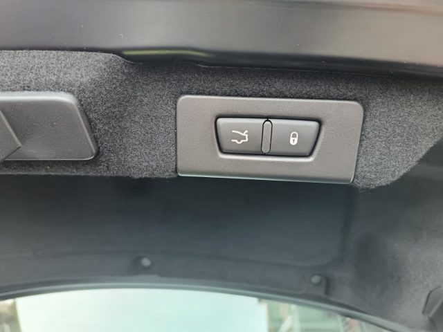 Maserati Quattroporte 3.0d V6 275CV, TAGLIANDATA, del 2018, 118.600 km, in vendita a Ponte San Pietro (BG)