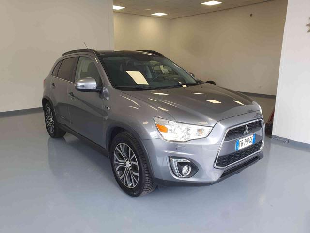 Mitsubishi ASX 1.6 DI-D 114 CV 4WD Instyle Panoramic - foto 2 di 4