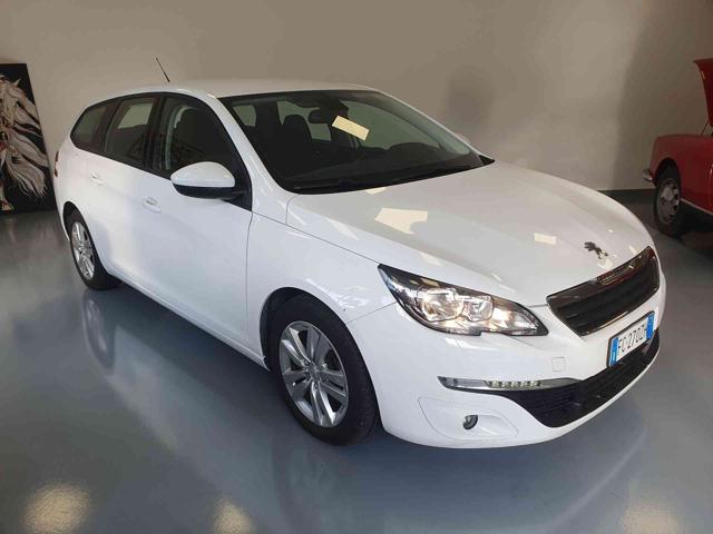 Peugeot 308 BlueHDi 120 S&S - foto 2 di 4