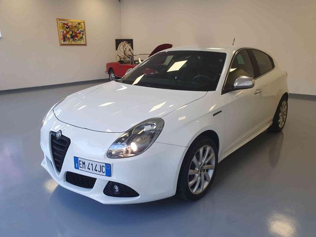 Alfa Romeo Giulietta 2.0 JTDm-2 140 CV Exclusive, del 2012, 173.000 km, in vendita a Longarone (BL)