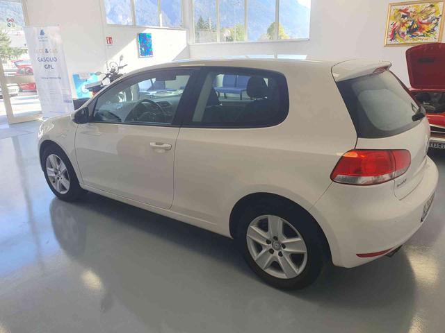Volkswagen Golf 2.0 TDI 110CV NEOPATENTATI OK!!! - foto 4 di 4