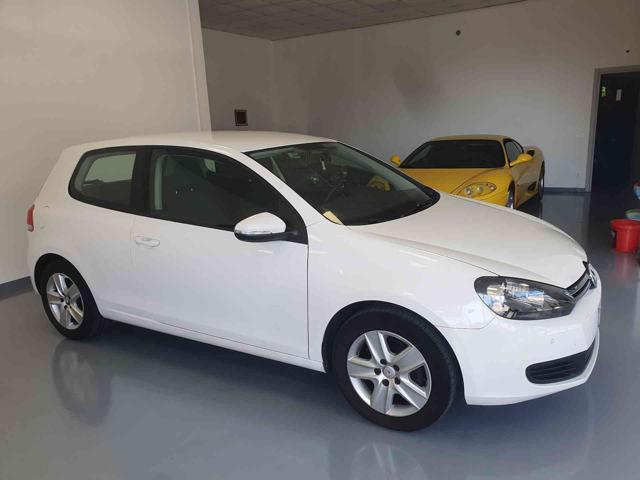 Volkswagen Golf 2.0 TDI 110CV NEOPATENTATI OK!!! - foto 2 di 4