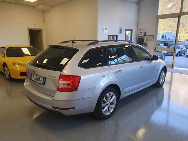 Skoda Octavia 1.6 TDI CR 115 CV Wagon Executive - foto 3 di 4