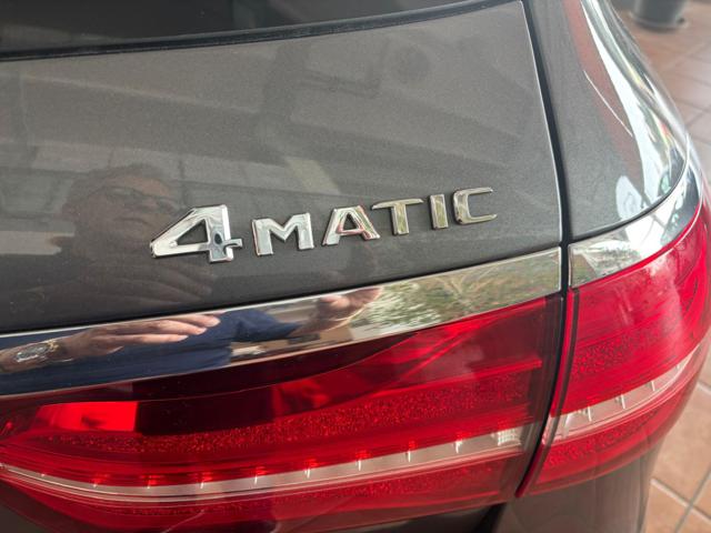 Mercedes-Benz E 220 d S.W. 4Matic Auto Premium Plus - foto 4 di 4