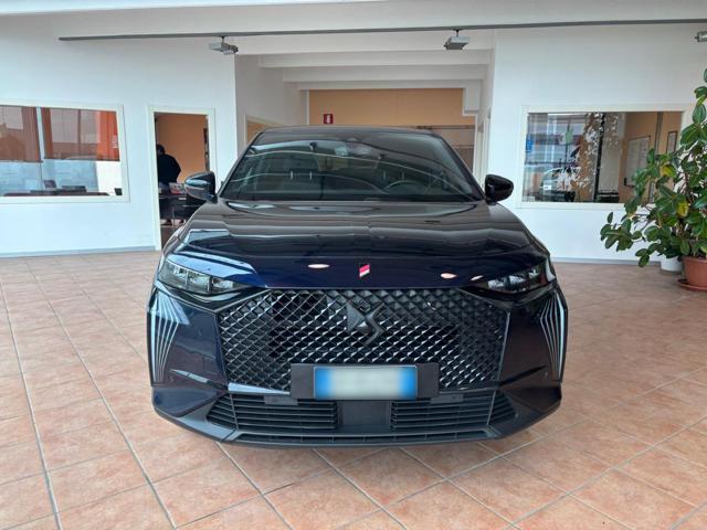 DS Automobiles DS 7 Performance Line Black Pack BlueHDi 130CV - foto 4 di 4