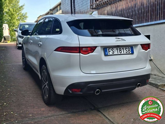 Jaguar F-Pace F-Pace 2015 3.0d tdV6 R-Sport awd 300cv auto my19 - foto 4 di 4