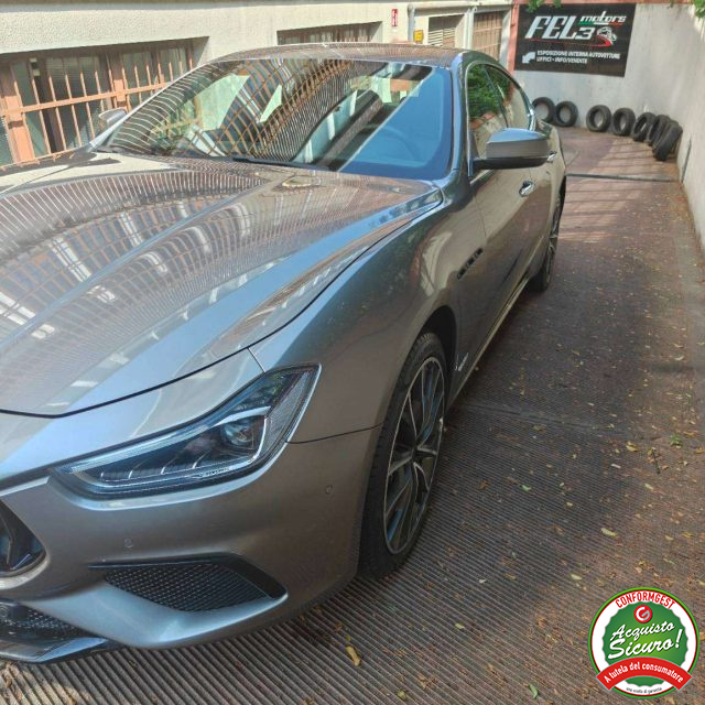 Maserati Ghibli Ghibli III 2021 2.0 mhev Gransport 330cv auto - foto 3 di 4