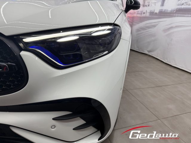 Mercedes-Benz GLC 200 d 4Matic Mild hybrid Coup� AMG Line Premium Plus - foto 3 di 4