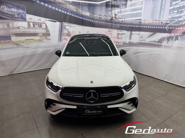 Mercedes-Benz GLC 200 d 4Matic Mild hybrid Coup� AMG Line Premium Plus - foto 2 di 4