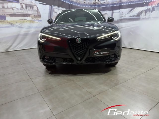 Alfa Romeo Stelvio 2.2 Turbodiesel 190 CV AT8 Q4 Sprint full-led navi usato a CASAGIOVE