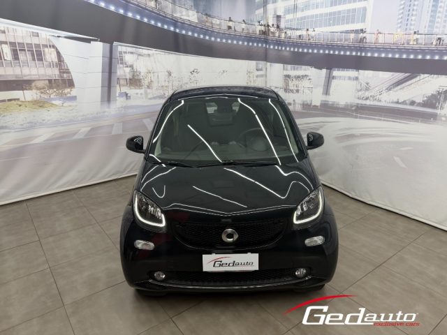smart forTwo 70 1.0 Superpassion TETTO NAVI LED - foto 2 di 4