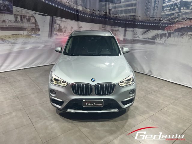 BMW X1 SDrive18d AUT. Advantage NAVI FULL-LED - foto 3 di 4