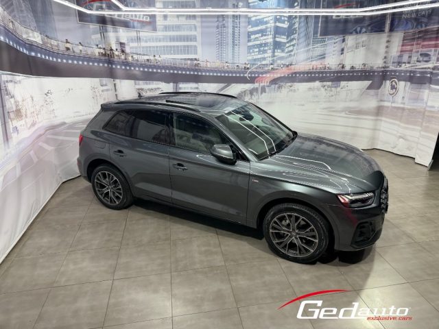 Audi Q5 40 TDI 204 CV quattro S tronic S line BLACK EDITIO - foto 4 di 29